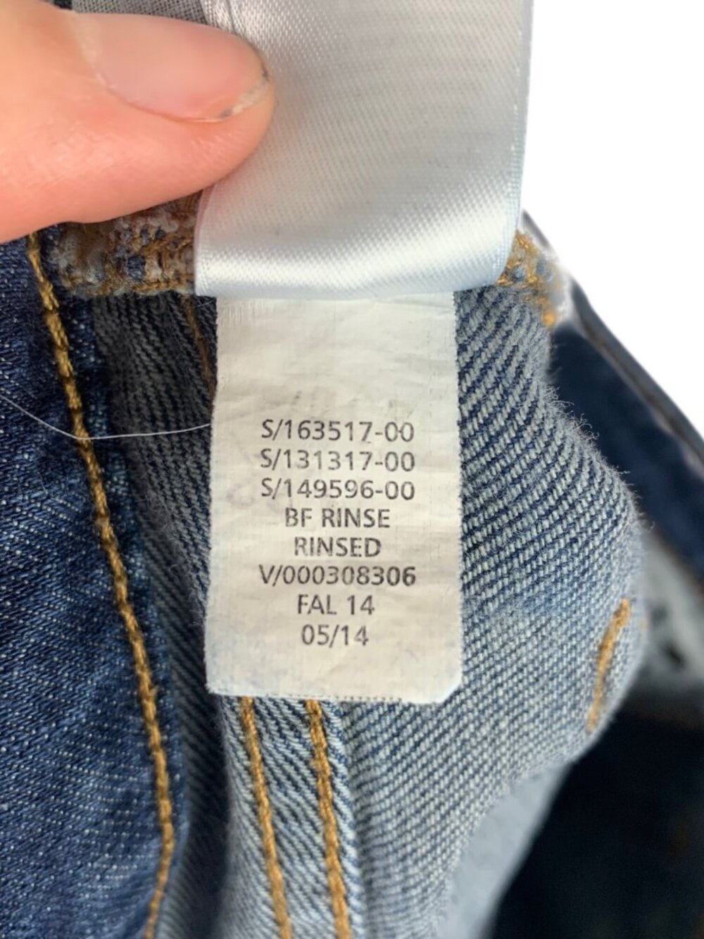 Gap boyfriend cuffed capris fit Womens Jeans size 2 - Picture 8 of 8